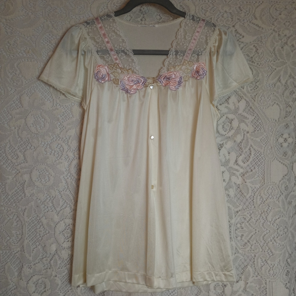 Vintage 1970s Nylon Satin Top Lingerie Button Front Embroidered Floral Lace M